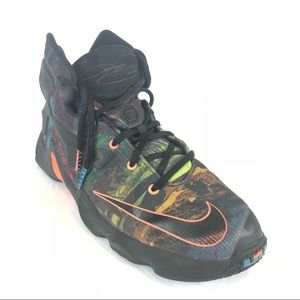Nike Lebron XIII Trece Sneaker 6.5